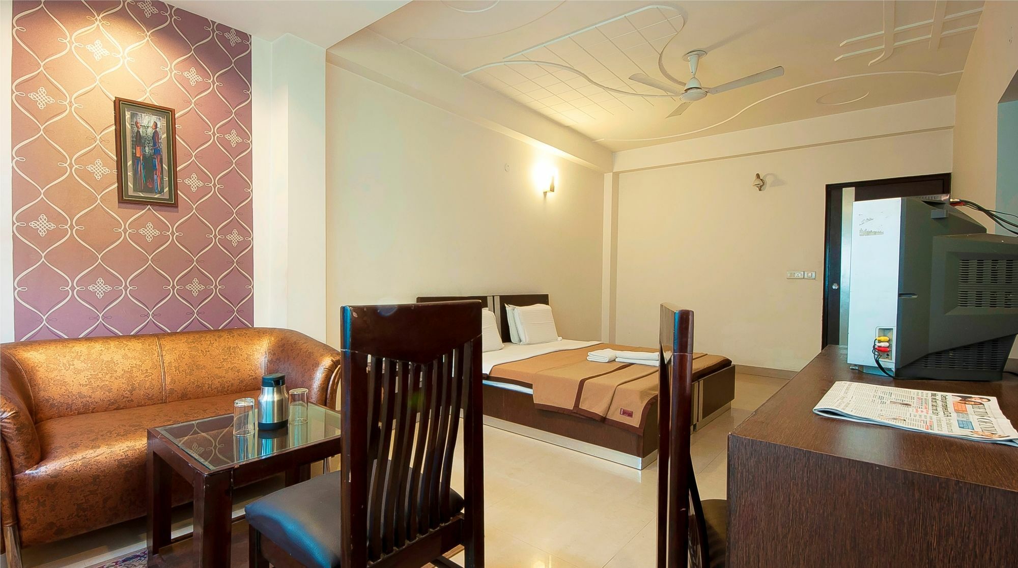 Hotel Lohmod At National Highway 8 - Free Airport Transffer 뉴델리 외부 사진